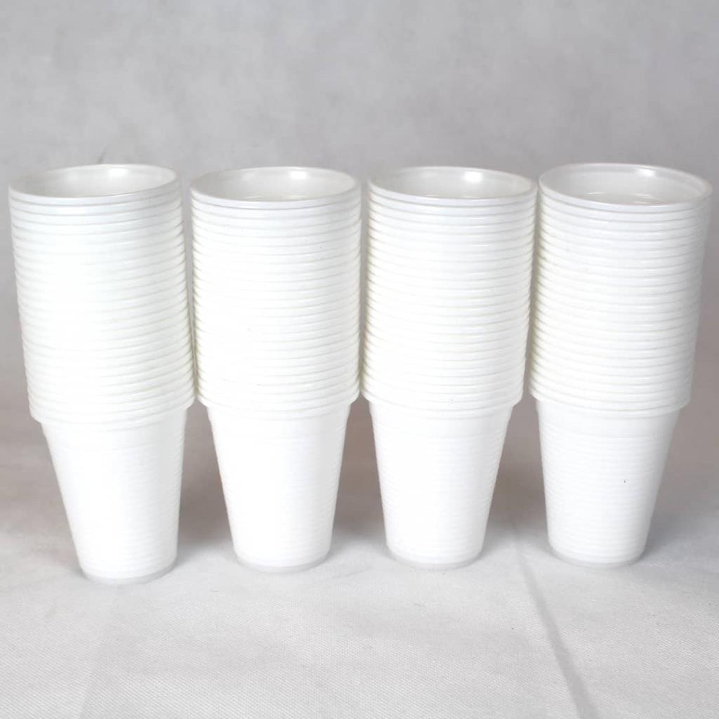 White Plastic Party Soft Drink Cups White Disposable Party BBQ Cups 100 Pack MX7002 (Parcel Rate)